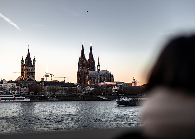 Köln: Dom und Rhein